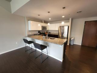 Penthouse Loft In The Flats - 9