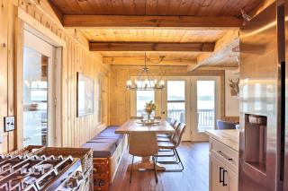 Updated Glen Arbor Cottage on Lake Dock and Mooring - Glen Arbor - 3