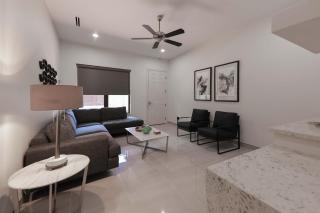 The Bungalows on Shary - 8