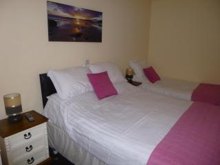 The Schooner Tavern - Ballycotton - 8
