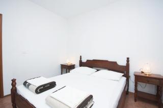 Apartments by the sea Tisno, Murter - 3224 - 1