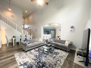 Fully Renovated, Quiet, Spacious Disney Themed Pool Home with Office - Kissimmee - 4
