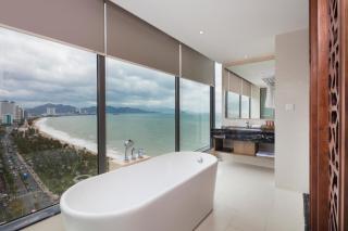 Comodo Nha Trang Hotel - Nha Trang - 4