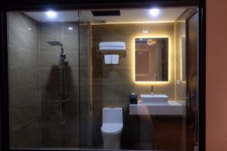 Aisha House and Apartment - 1