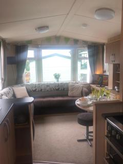 Cosy holiday caravan minutes from the beach - Aberystwyth - 1