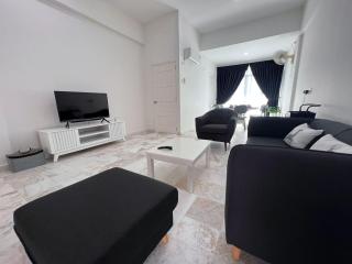 Luï Luï Comfy Condo in Great Location - Kuah - 0