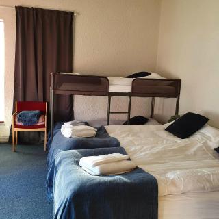 The Bank Sleeping Guesthouse - 2