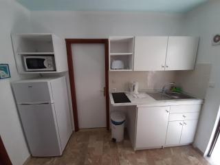 Cheerful apartment in Mpenitses with balcony - Benitses - 8