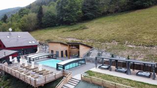 La Ferme de Rochesson, Jacuzzis & Piscine commune - Rochesson - 0