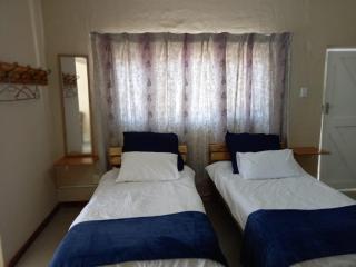 Cango's Rest - Oudtshoorn - 2