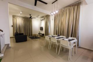 Desaru BabyFriendly Homestay - Desaru - 1