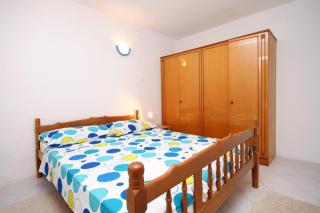 Apartments by the sea Jagodna, Hvar - 3457 - 1