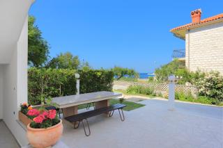 Apartments by the sea Orij, Omis - 2809 - Dugi Rat - 4