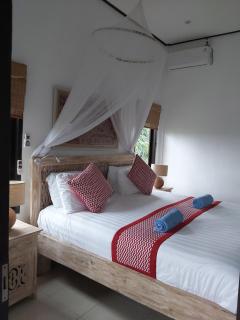 Villa Gede Private Guest House - Selemadeg - 4