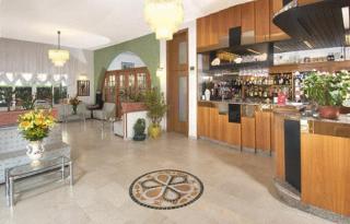 Hotel Saint Tropez SPA & Restaurant - 6