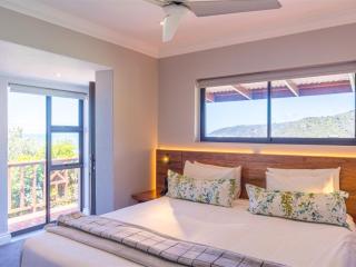 Luxury Studio - Panoramic Ocean Views - Fast Wifi - Wilderness - 8