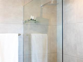 Luxury Studio - Panoramic Ocean Views - Fast Wifi - 3