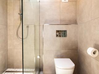 Luxury Studio - Panoramic Ocean Views - Fast Wifi - 2