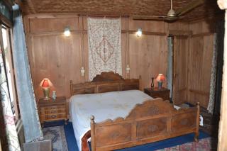 Palace Heights - 9