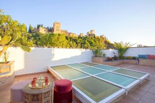 Morayma House Terrace with views to Alhambra - Granada - 0