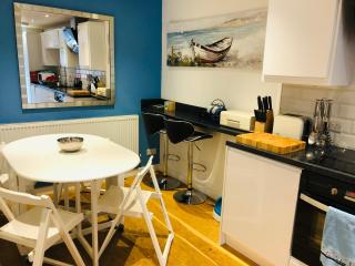 Beach Road- short walk to Charlestown, Carlyon Bay & coastal paths- dog friendly - Carlyon Bay - 5