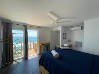 Black Sand Beachhouse - Monterrico - 7
