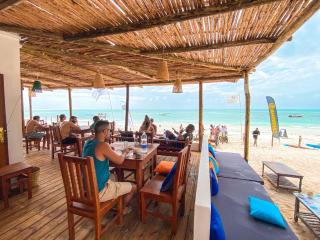 Ananda Beach Hotel - Paje - 1