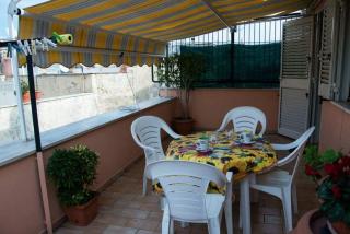 Rustica mansarda con terrazzo in centro - Gaeta - 4