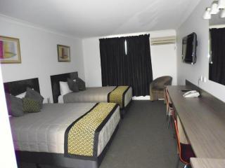 Burke & Wills Motor Inn - Kingaroy - 2