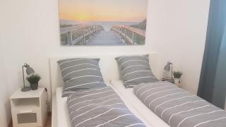 Sea Cloud White Line - 1