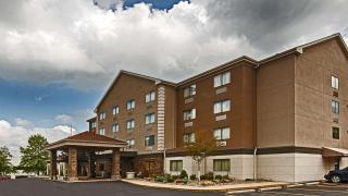 Comfort Inn & Suites Copley Akron - Copley - 0
