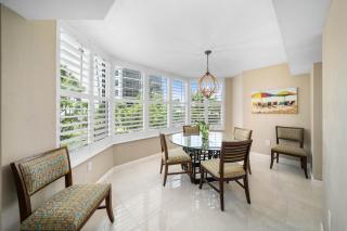 Luxury Beach Front Resort - Fort Myers Beach - 7