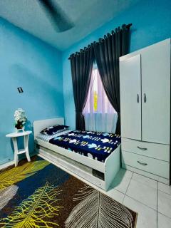 CEMPAKA IRIS HOMESTAY - 8