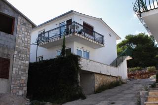 Apartments with parking space Stomorska, Solta - 5238 - 9