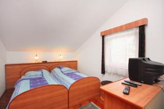 Apartments by the sea Malinska (Krk) - 5290 - Vantačići - 1