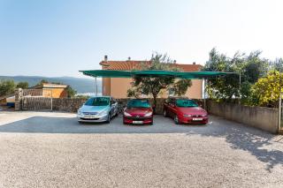 Apartments with a parking space Kornic, Krk - 5306 - Kornić - 2