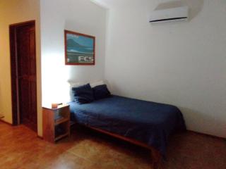 Chicama : Burnt Toast Surfcamp - Nosara - 2