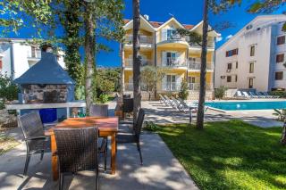 Apartments with a swimming pool Jadranovo, Crikvenica - 5521 - Jadranovo - 2