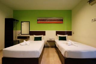 Golden Roof Hotel Falim Ipoh - Ipoh - 3