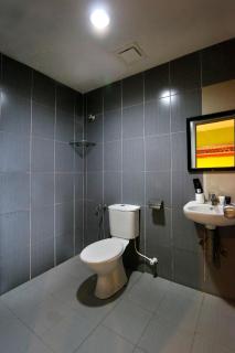 Golden Roof Hotel Falim Ipoh - Ipoh - 4
