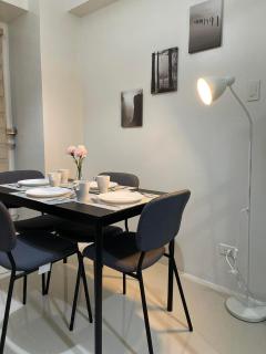 Modern Executive Studio Hotel with kitchen - Tagaytay - 8