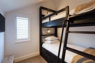 Paradise Beach 3 Bedroom Luxury Accommodation - Papamoa - 4