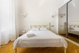 KayKay Apartments - Odessa - 3