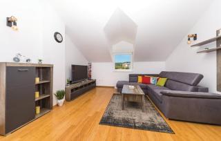 Penthouse Dea bye the sea - Okrug Gornji - 7