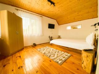 Casa de sub Horă - 4