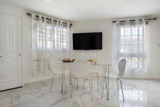 Casita Auxilia Bajo - Araya - 1