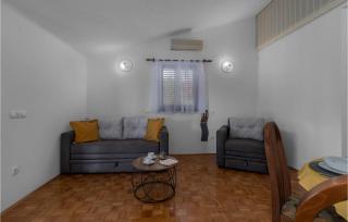1 Bedroom Lovely Apartment In Jadranovo - Jadranovo - 1