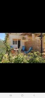 Basil Apartments and Rooms - Betina - 5
