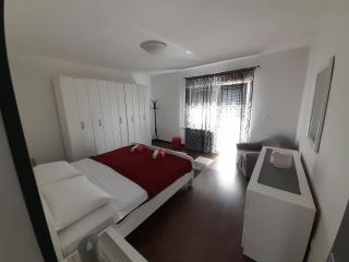 Apartmani Tomislav - Vodice - 8
