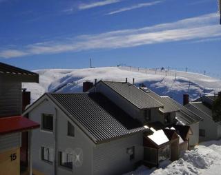 Hotham 3 Bedroom Apt - 24 Lawlers - Mount Hotham - 4